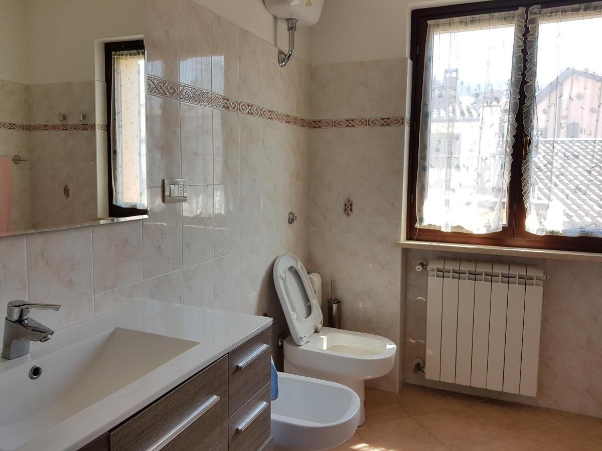Mille Papaveri Rossi Casa Di Angela Serravalle di Chienti Ngoại thất bức ảnh