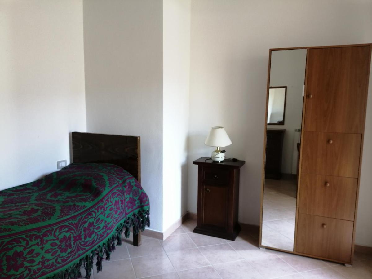 Mille Papaveri Rossi Casa Di Angela Serravalle di Chienti Ngoại thất bức ảnh